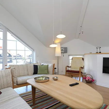 6 Person Holiday In דירה *