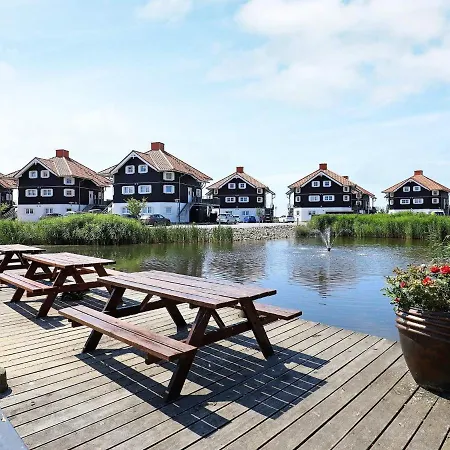 6 Person Holiday In Bogense